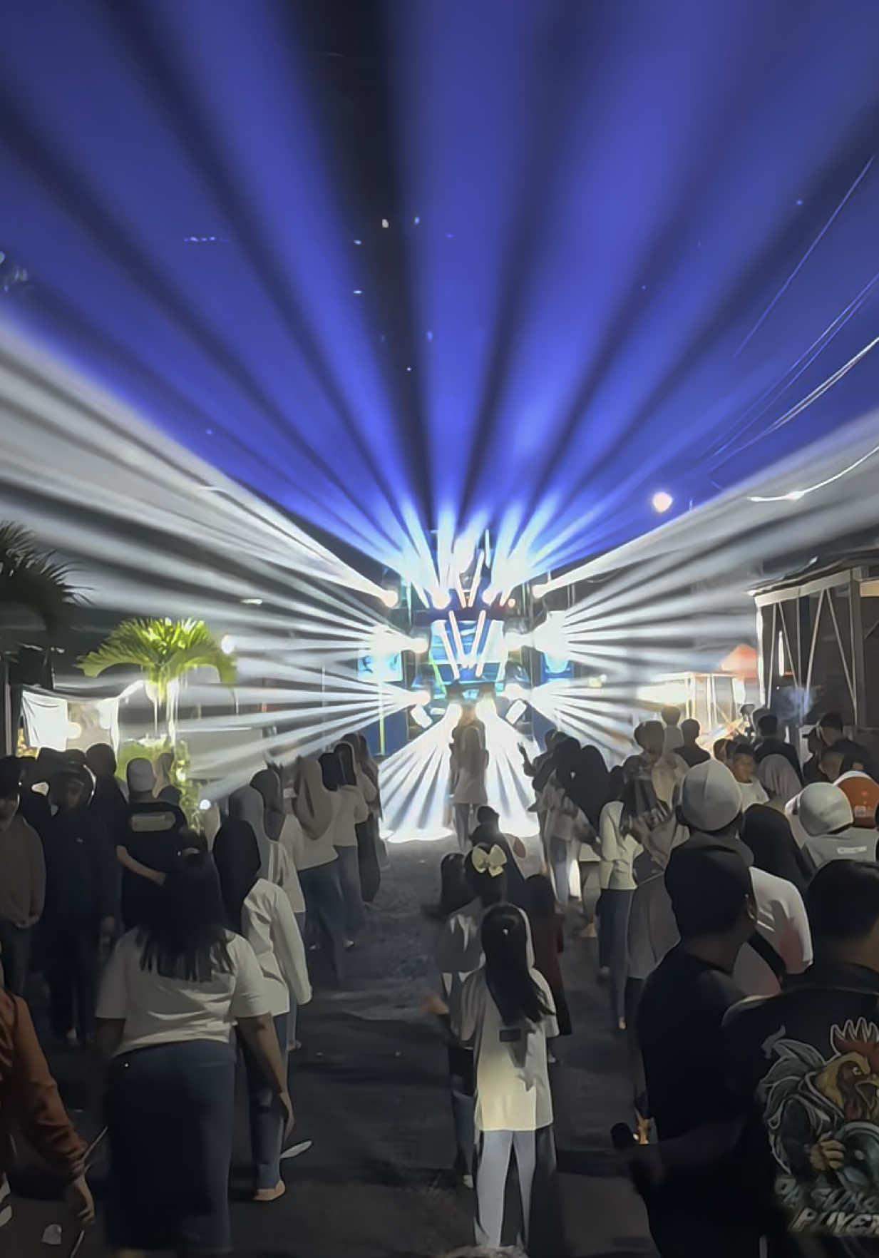 hkl ft kji party 🔥 @KJI PARTY AUDIO @HKL LIGHTING #karnavalkidangbangwajak #fyp 