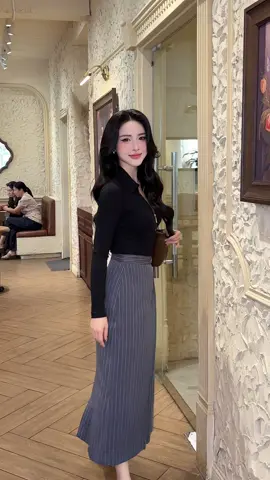 Một outfit hoàn hảo cho những ngày thu!! #2Fleurs #thoitrangthietke 