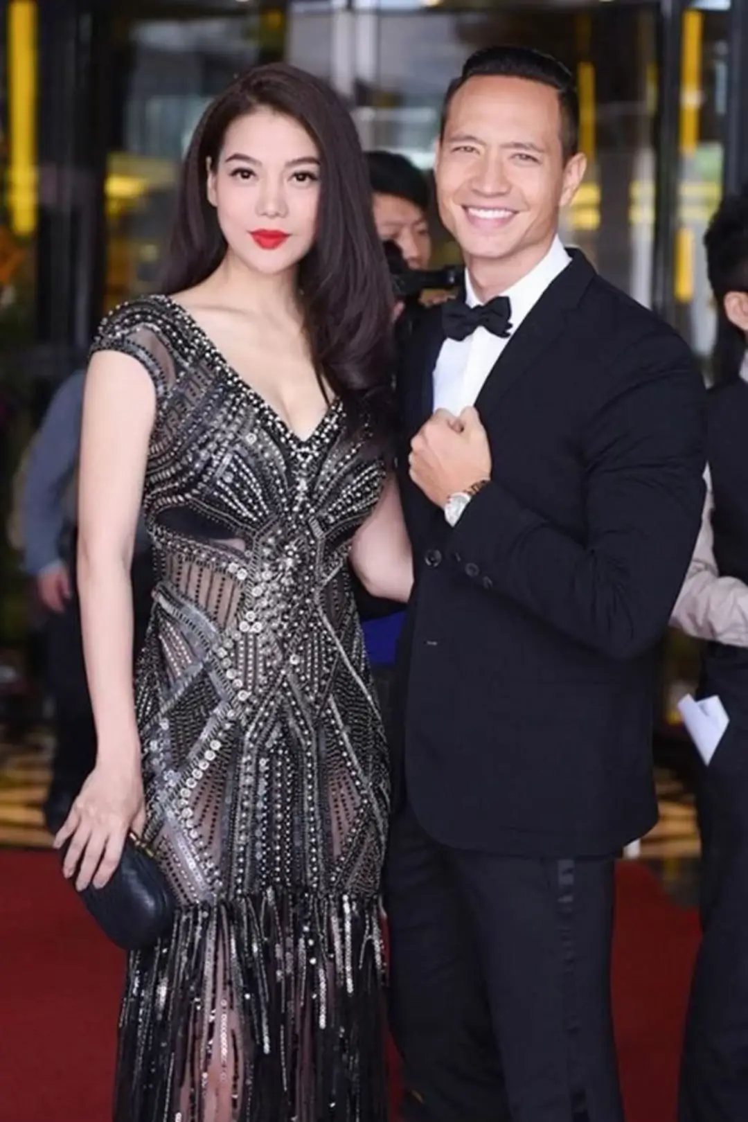 Diễn viên Trương Ngọc Ánh bị bắt ngày 31/10/2025. Sự nghiệp lẫy lừng của cô cũng vướng nhiều ồn ào với chuỗi scandal tình ái và nợ nần. #2Sao #phapluat #truongngocanh 