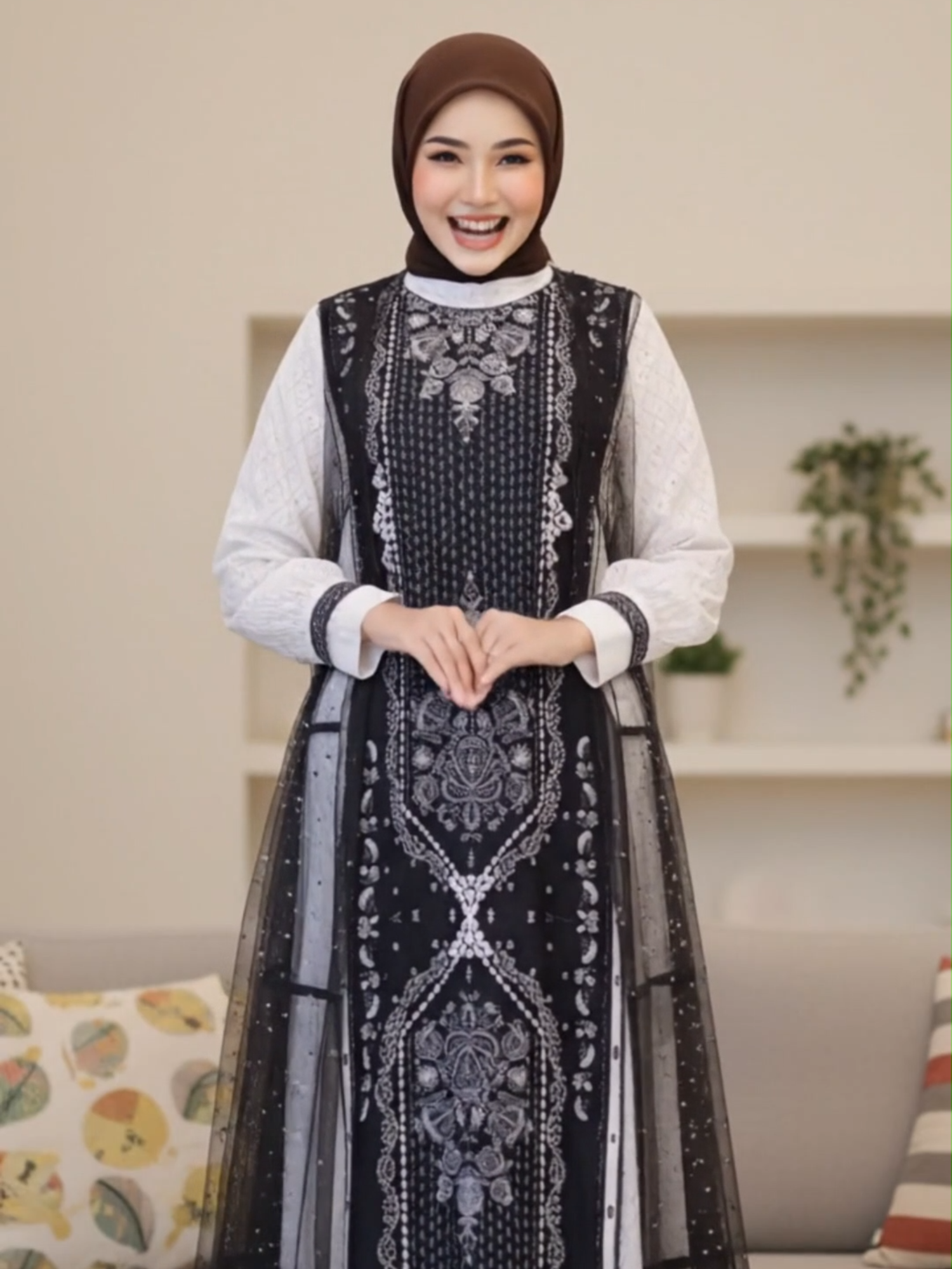 Dress Elegant dan Mewah untuk Kemana Saja Dress printing SS mix tille mutiara coklat, cocok buat lebaran dan atau ke acara apapun.