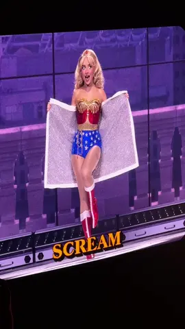 Absolute perfection. @Sabrina Carpenter ❤️ #fyp #shortnspooky #sabrinacarpenter #taste 