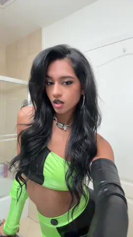 wait she kinda….. #shego #halloween #kimpossible #villain #fyp 