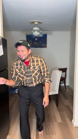 #viral #parati cómo me dejaron solo les comeré toda la comida