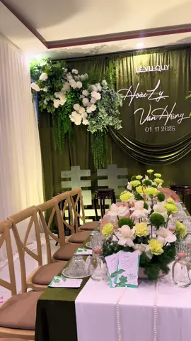 Một mẫu decor tư gia với sắc xanh rêu nhẹ nhàng , mang lại cảm giác thư thái nhưng vẫn đọng lại chút dư vị nhung nhớ trong tiết trời lậpp thu 🍀🍃 #trangtrisđámcưới #giatiêncaocấp #Trangtríđámcưới #HD#xuhuongtiktok 