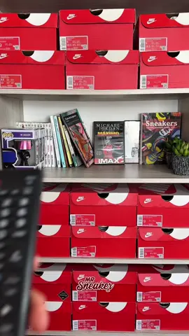 Sintonizando mis sneakers  🔥 #sneakers #sneakerhead #coleccion #outfit #outfits 