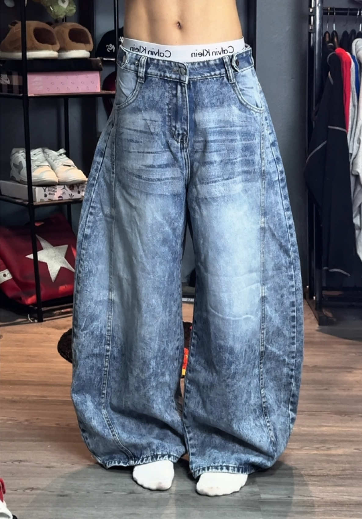 Quần jean ống cong#ssstore_aesthetic #tetmacgi #myoutfit #phoidomactet #tetmacgi2026 