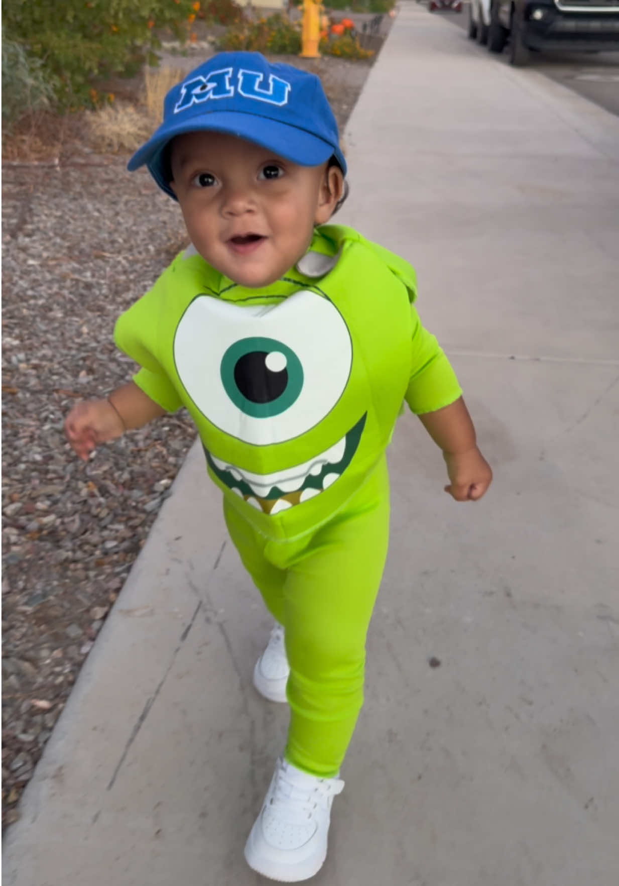 His first Halloween 😂❤️ @Zaza #zaza #babies 