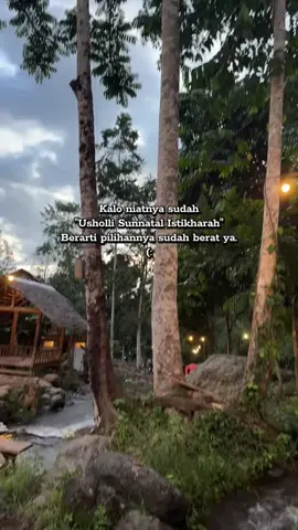 Sholat Istikharah Bukan memilih satu dari dua pilihan, tapi dikuatkan hati pada satu pilihan. #sholatistikharah #sholatsunnah #bingung #masalah #Allahsayang @Shizuka @ᴏᴍ ʀᴏɴᴀʟ 🥷 🅁🄷 