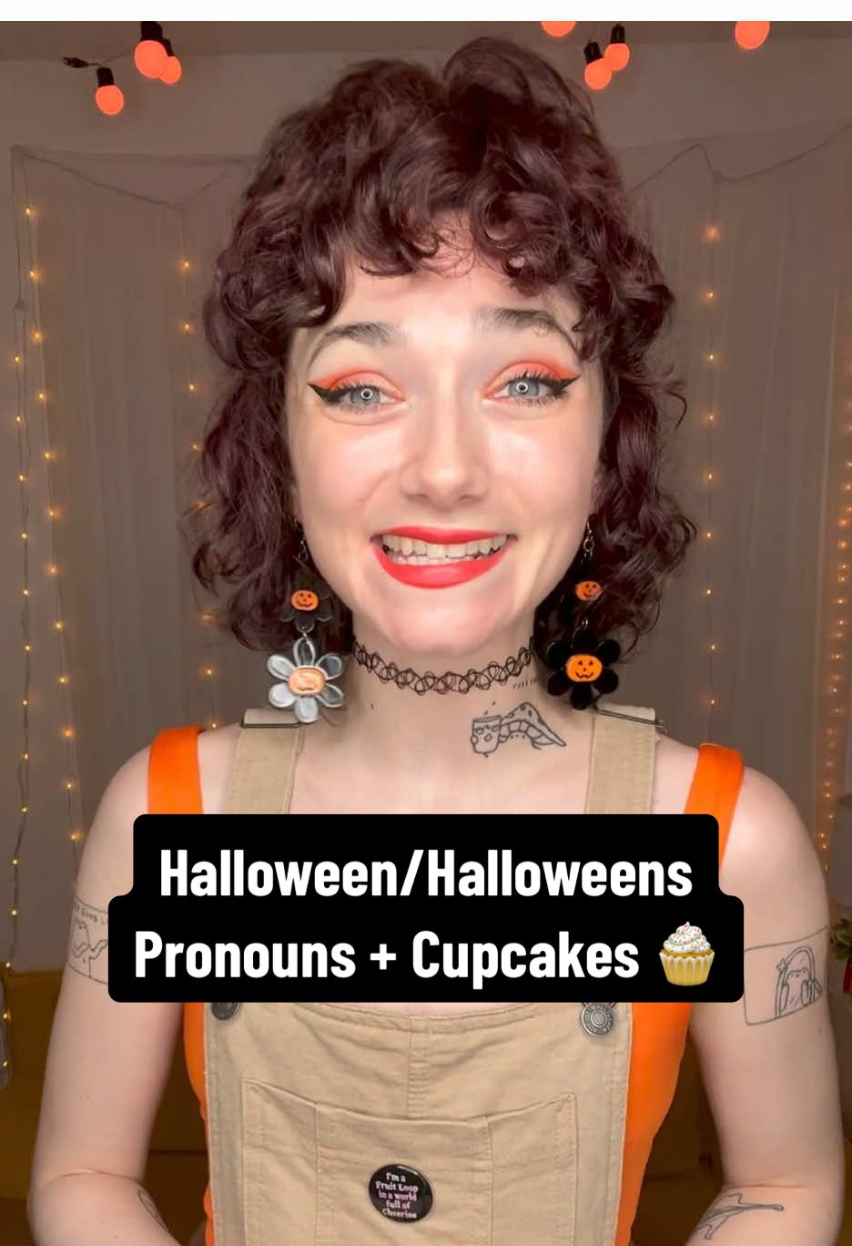 Halloween/Halloweens 🎃   #neopronouns #lgbtqiaplus #halloweencupcakes  ✨Pumpkin Spice Cupcakes✨ Just a heads up — these aren’t my original recipes! If you want to try them out yourself, here’s where to get full instructions: 🧁 Pumpkin Cupcakes With Brown Butter Cream Cheese Frosting – Blue Bowl Recipes