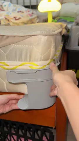 Tired of your sheets slipping out of position? These bed sheet holders are a must-have. #bedsheetholder #locksheetholders #sheetholder #tiktokshopblackfriday #tiktokshopcybermonday xl