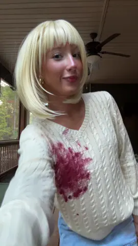 halloween 👻👻 #scream #fyp #freshmanyear #caseybeckercostume 