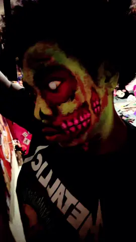 🦇💖💚🧟‍♀️back from……#halloween #zombie #fyp 