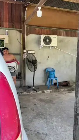 Wow didn't know Kota Belud offer this sighting! Mantaplahh #fighterjet 