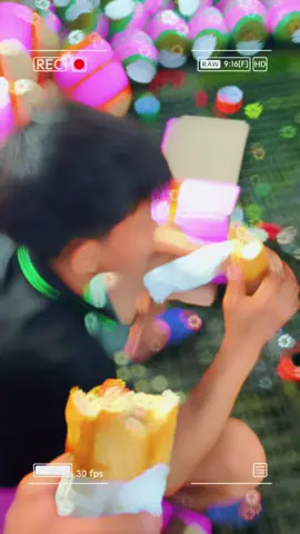 Seri 100 tấn lẻ mỏi ngày........