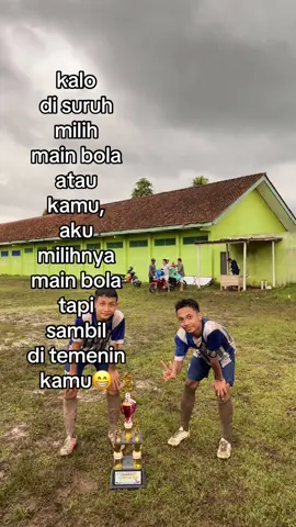 🤷‍♂️ #fypage  #sepakbolaindonesia  #foryou #mainbola 