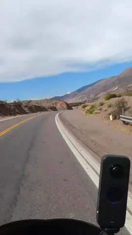 Volver a la provincia de Jujuy siempre es algo especial. Los paisajes por la ruta 9 no tienen desperdicio, son simplemente impresionantes. #Moto #Paisajes #Ruta9 #ProvinciadeJujuy #Argentina🇦🇷 