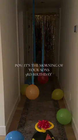 Birthday boy couldn’t wait for today 🥹🥹#3rdbirthday #mamasboy💙 #birthdaymorning #toddlermom 