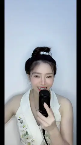 Vô cùng cảm ơn những người tặng quà nhiều nhất này! Cảm ơn các bạn vì đã ủng hộ phiên LIVE của tôi!#tiktoklive #livehighlights #livegift #ballooncrown #balloongiftbox 