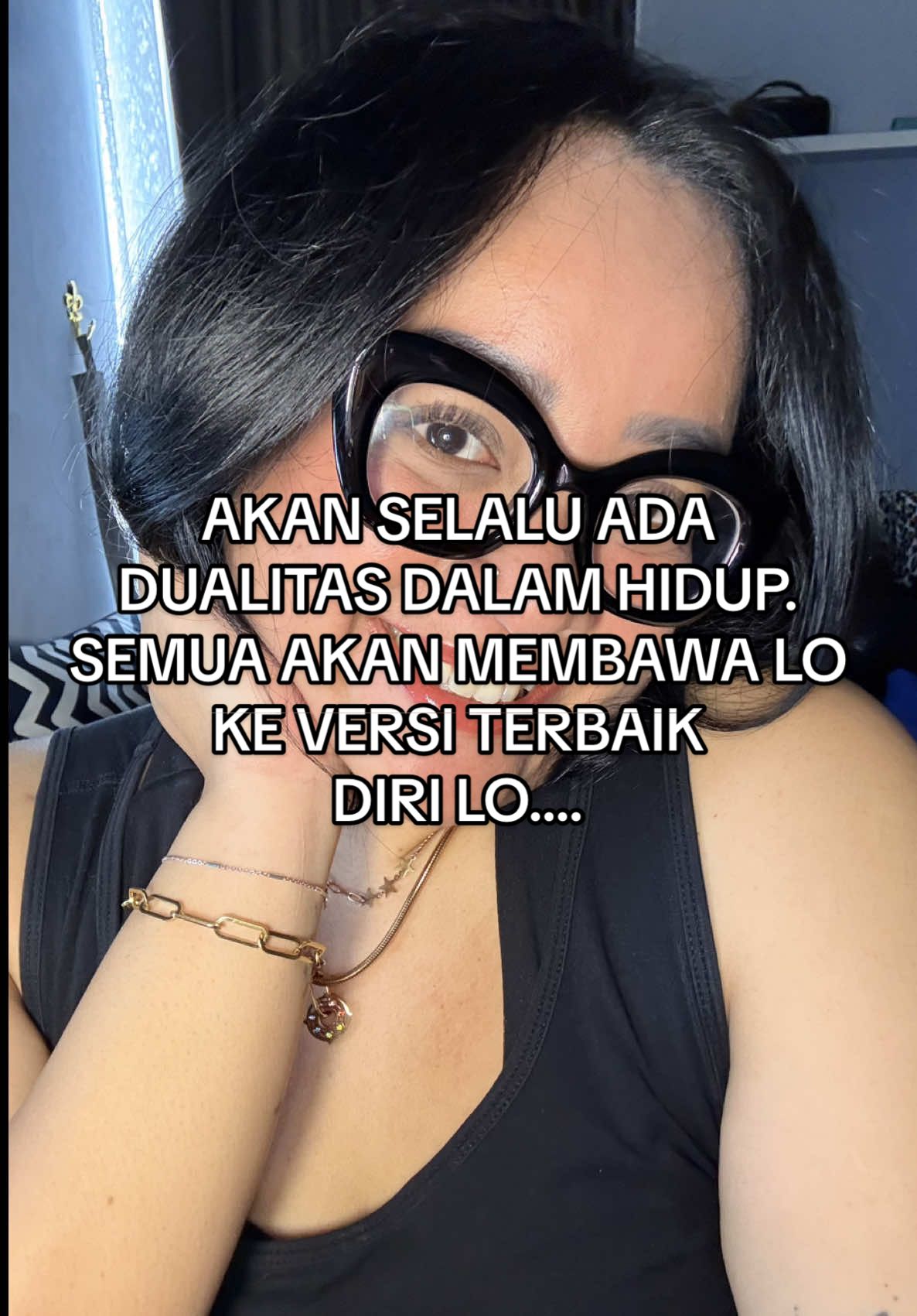 Nggak perlu ada yang disesali! Semua yang terjadi dalam hidup ini, pasti membawa suatu hikmah yang bisa bikin kita jadi lebih baik. #proseshidup #motivasihidup #tujuanhidup #tuhanbaik 