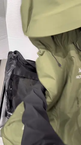 Arcteryx Beta LT GORE TEX pro Three in one down jacket#Arcteryx #arcteryxjacket #usatiktok🇺🇸 #USA #skiing 
