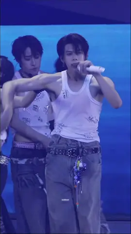 #tuichayatorn #lyknduskanddawnconcert 