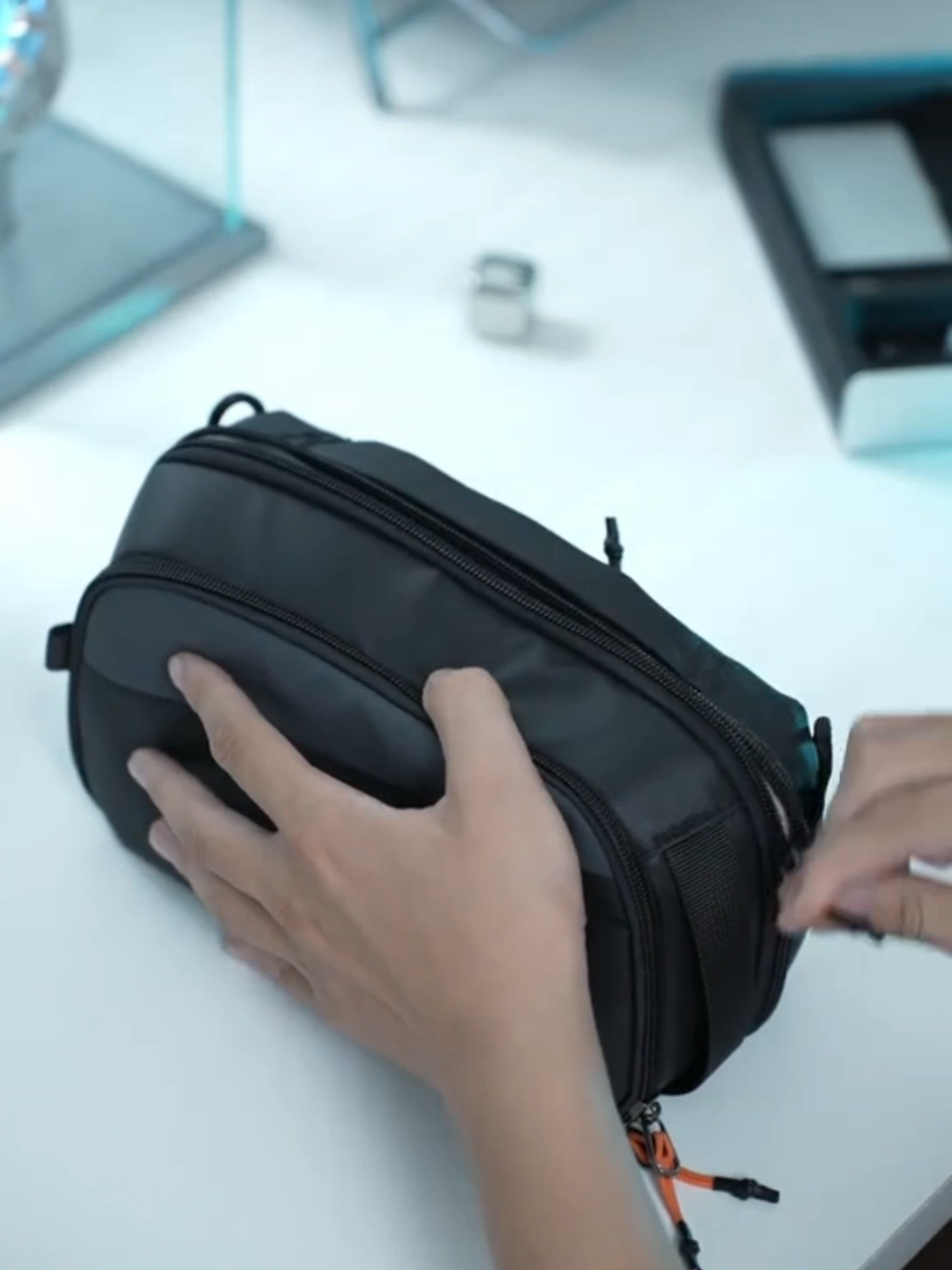 Một chiếc túi đựng phụ kiện nhỏ gọn #tuidungphukien #tuidungdocongnghe #tuidungdo #tuidungphukien 