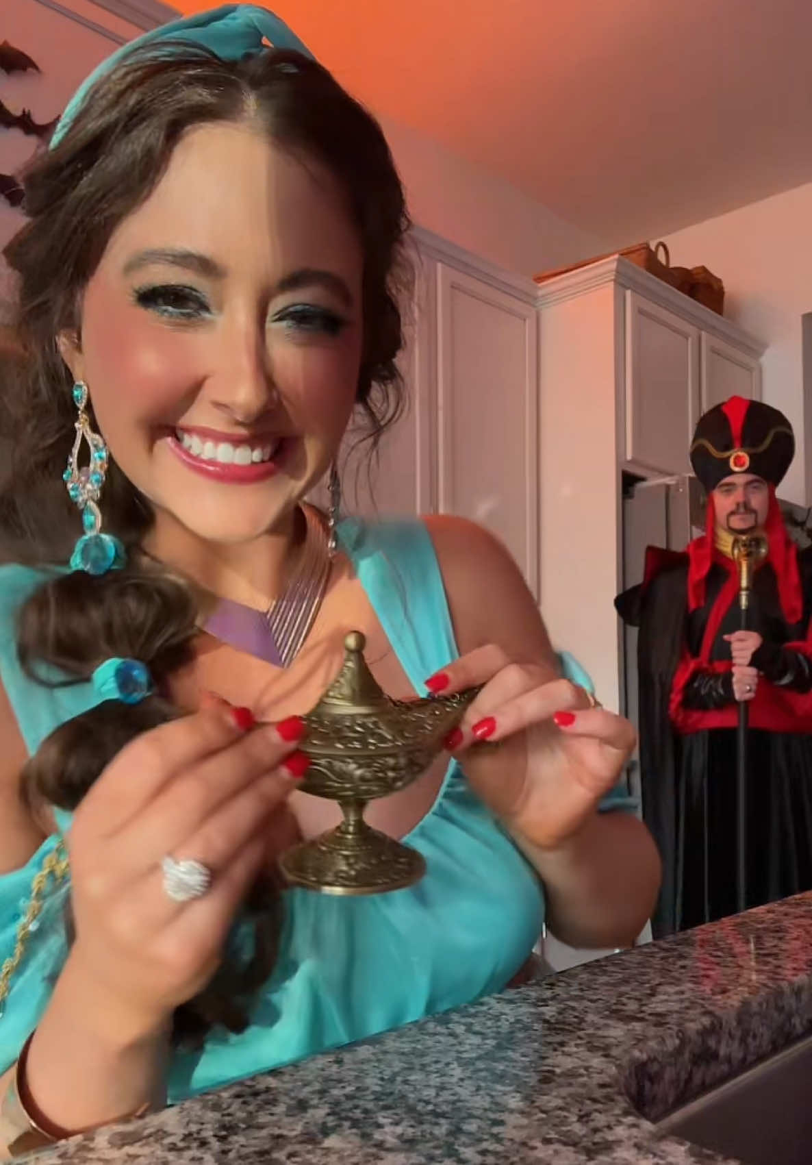 It’s magic carpet time🧞‍♂️✨ #happyhalloween #fyp #marriage #trending #aladdin 