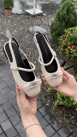 Mẫu giày bệt nơ đá xinhh iuuu #giaynu #giaybupbenu #xuhuongtiktok #giayxinhmoingay #giayxinh #caogotdinhda 