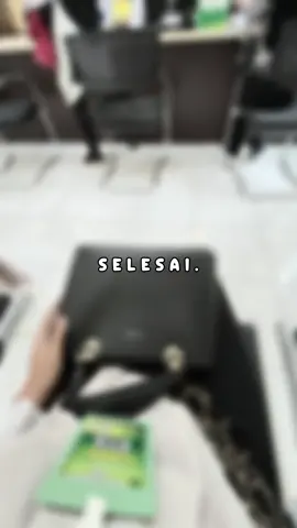 Yesss finally selesai. Akanku tutup semua tentangmu🙏🏻 Trimakasih 7thny.. -1 bulan lagi tahun baru..buka lembaran baru🥰semangat baru💋bismillah #pengadilanagama #aktecerai #perceraian #sahcerai  