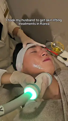 Looking for a great clinic in Korea? I took David to Pria clinic, and  I can truly say we had a great experience.  The professionalism of not only the doctor but the staff really made us feel cared for. If you're looking for a great Clinic to visit in Korea I highly recommend them.  If you don't know what treatments to get you can also speak with their consultant and they can recommend to you what's best for you.They also have translators available so don't worry about being able to communicate.  David got Onda Lifting and Shurink, which are two very popular lifting treatments and now they are doing a 1+1 special on Onda Lifting so you can get a better price.  Thank you Pria for a great experience. #kbeauty #skincare #glassskin #skinlift #facelift   