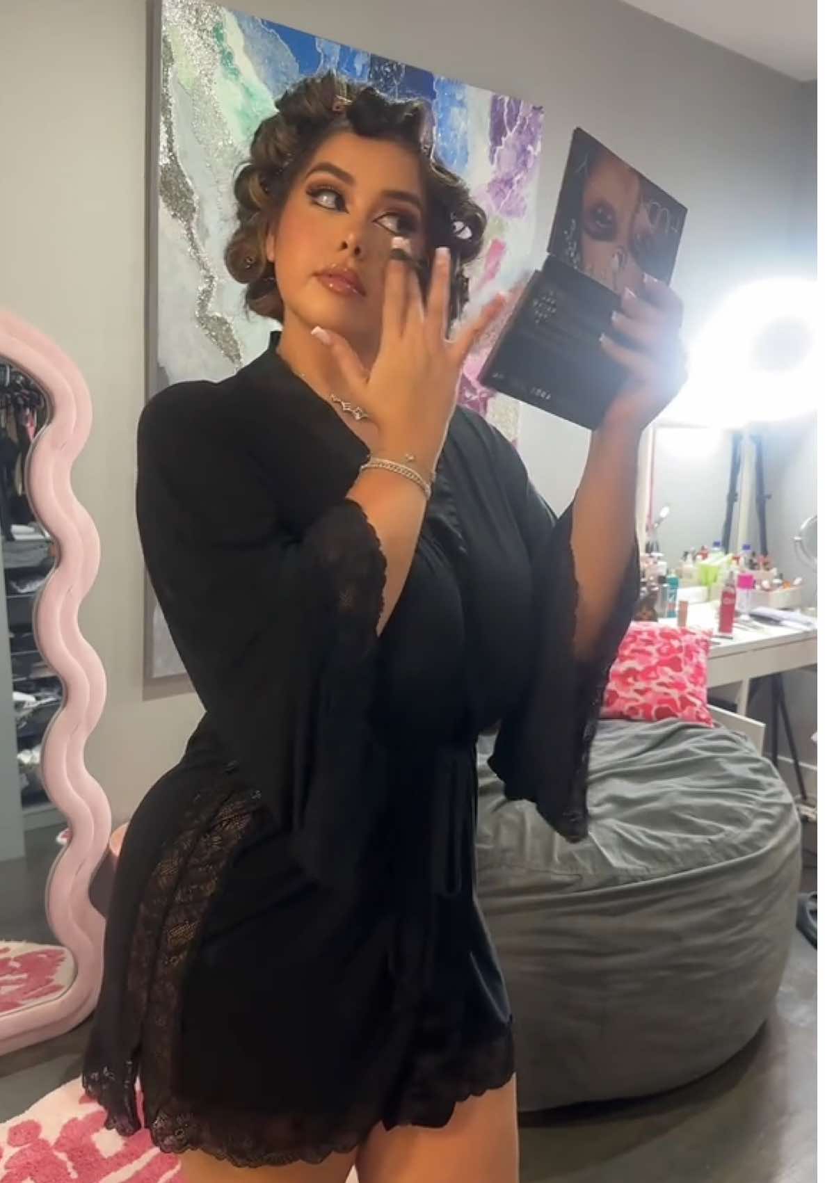 From lover girl to being a playboy bunny for halloween🤭😏❤️‍🔥🐰 #halloween #playboy #bunny #nyc #badbunny 