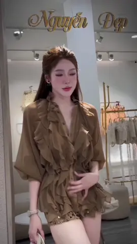 Sẽ thật đáng tiếc nếu những ngày tháng trẻ trung nhất, mình lại không xinh đẹp.”#nguyendepgroup 