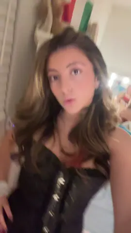 night 2🩷🩷 im supposed to be draculara