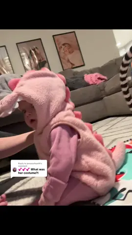 Replying to @jenessafayeth  my little dinosaur 🦖 💕