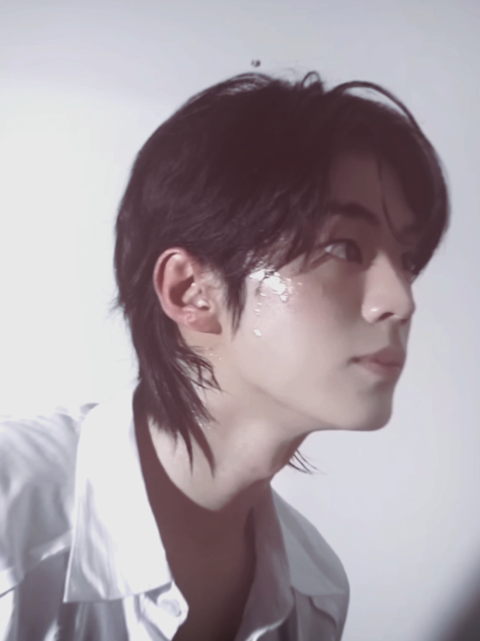 #DOHOON | that video got me in a chokehold😔  #TWS #dohoonedit #fyp #kpop  tags: @kyutopia ᡣ𐭩 @kyu ໒꒱ིྀ༝⁺ @sai @dia @bin @mimi ₍^. .^₎Ⳋ  ib: 1cypsh00n