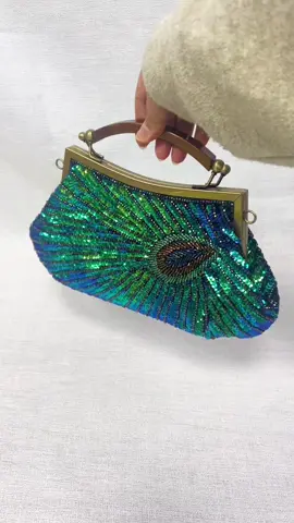 Elegant evening clutch bag #bags #handbag #WomenBags #fyp #singleshoulderbags #tiktokshop #tiktok #versatile #eveningbag #shoulderbag 
