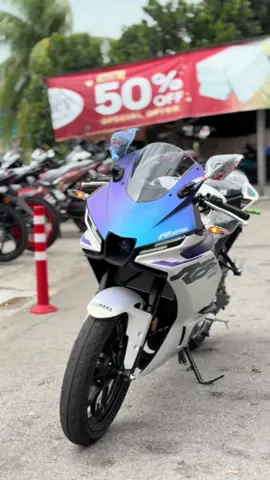 R25 New Version Sudah Mendarat Gaisss😆😆#berjayamegamotors #fyppppppppppppppppppppppp #yamaha #r25 