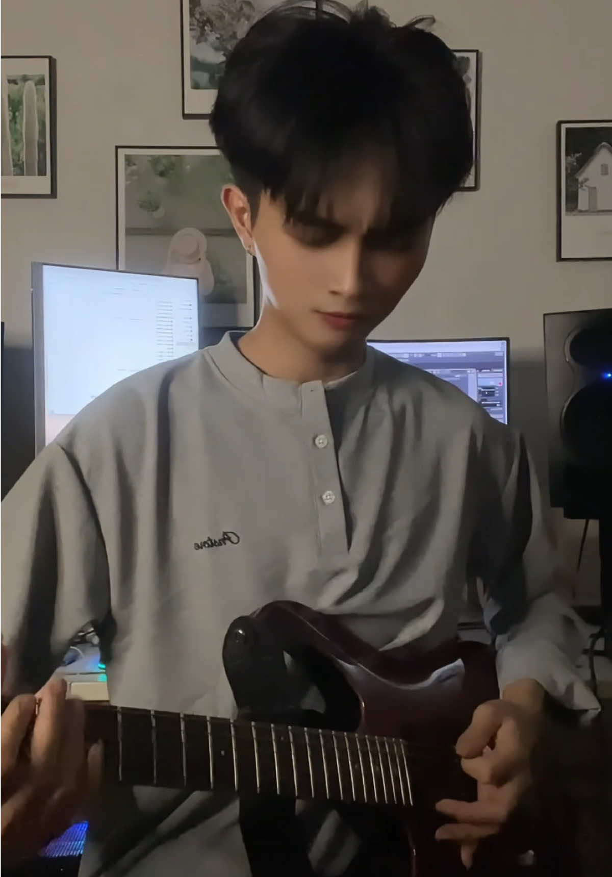 Phần 67 | Xin lỗi vì sự đẹp trai này … 🥲  Because I’m Stupid ( Mất Em ) - Noo Phước Thịnh  Cover by TMTGuitar  #electricguitar #matem #rock #xuhuong #tmtguitar 