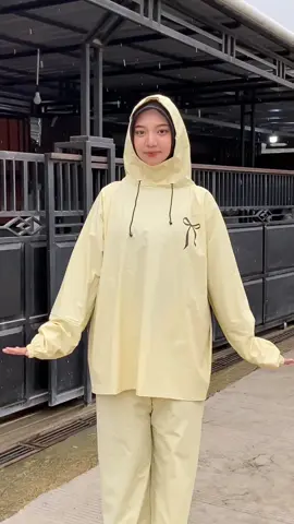 Tips buat yang pake jas hujan masih suka rembes #jashujanhoodie #jashujansetelan #jashujan #jashujandewasa 
