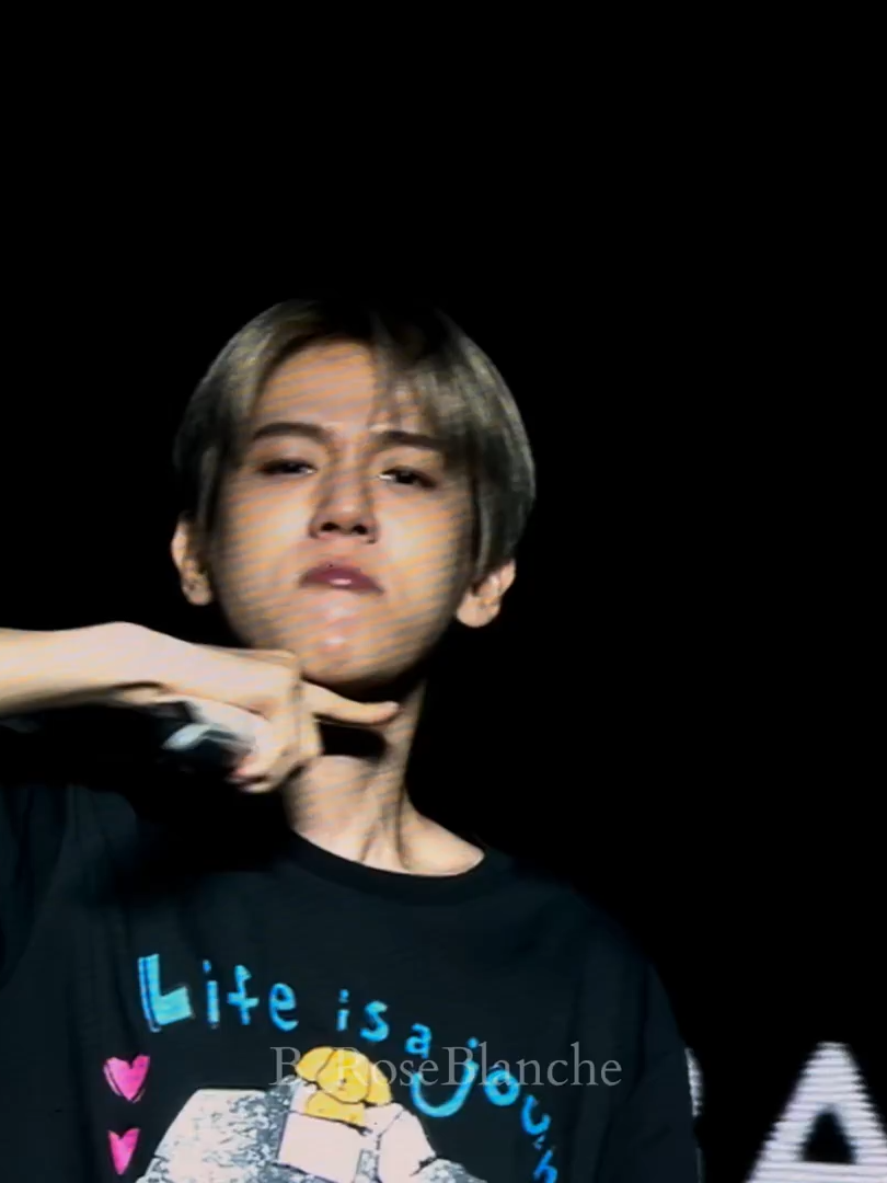 Baekhyun 2025 World Tour <Reverie> in Singapore Soundcheck Baekhyun - Paranoia #baekhyun #reverietour #reverieinsg #ReverieSINGAPORE #exo #weareoneexo사랑하자