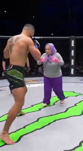 Какая мощь#UFC #FightNight #MMA #mmafighter #Knockout Ставь лайк и подписывайся  Все имена и события в ролике вымышленны, любые совпадения с реальными людьми и событиями чистая случайность