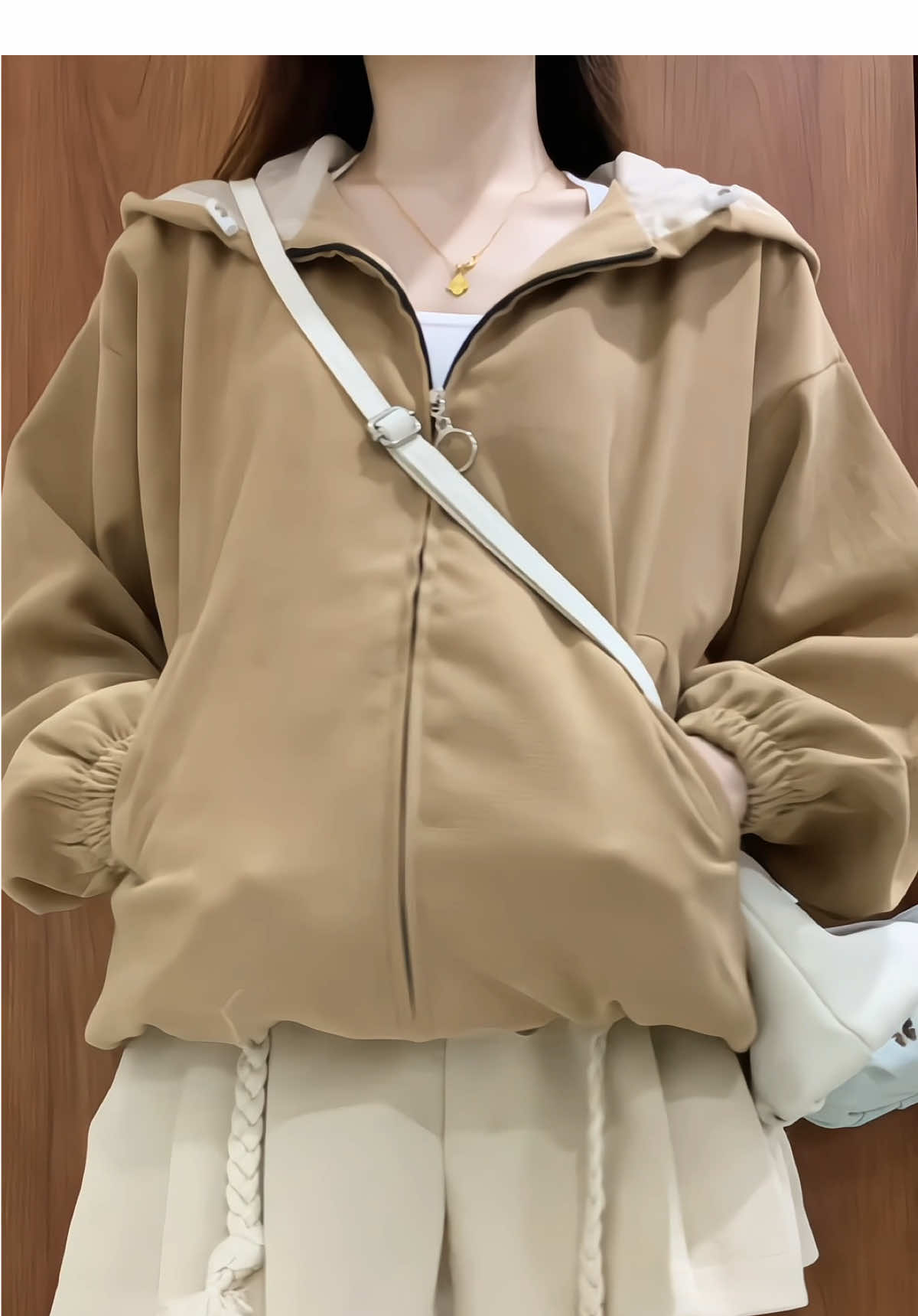 Chánh cung trong tủ đồ #aokhoachoodie #aokhoacnhung #aokhoackaki #aokhoaccomu #phoidotet 