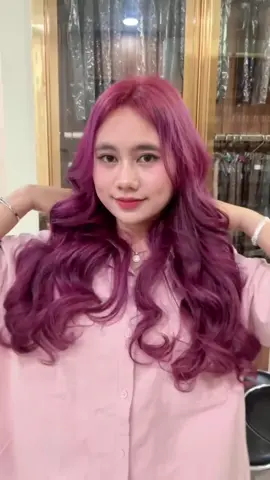 Cat dan pasang rambut sambung #hairextension #hairextensions #rambutsambung #rambutsambungasli #salonmedan 