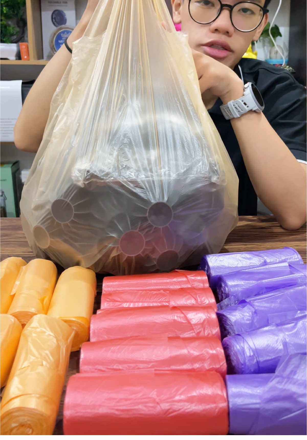 Cuộn túi rác dai bền có mùi thơm nhẹ nhàng #tuiraccaocap #tuirac 