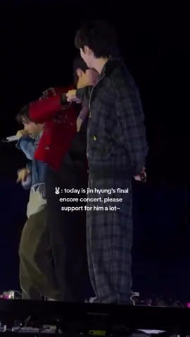 He is supporting his hyung #jinkook #jin #kimsokjin #sokjin  #JUNGKOOK  #정국  #방탄소년단정국  #정국🐰 #정국이  #JUNGKOOKxCALVINKLEIN  #JungkookForCalvinKlein  #방탄소년단💜  #방탄소년단💜🐳💯✨🇰🇷  #방탄소년단뷔  #jungkookedits   #namjoon_jin_suga_jhope_jimin_tae_kook  #bts_official_bighit  #태형 #방탄소년단💜  #방탄진 #석진 #bangtan소년  #방탄소년단💜🐳💯✨🇰🇷  #방탄소년단뷔 bangtan소년 #bangtan #armyforever   #foryou #fyp #fyyyyyyyyyyyyyyyy #exploring  #bdtiktokofficial #foryoupage #fyp #bts #korean #tiktok #btsarmy      