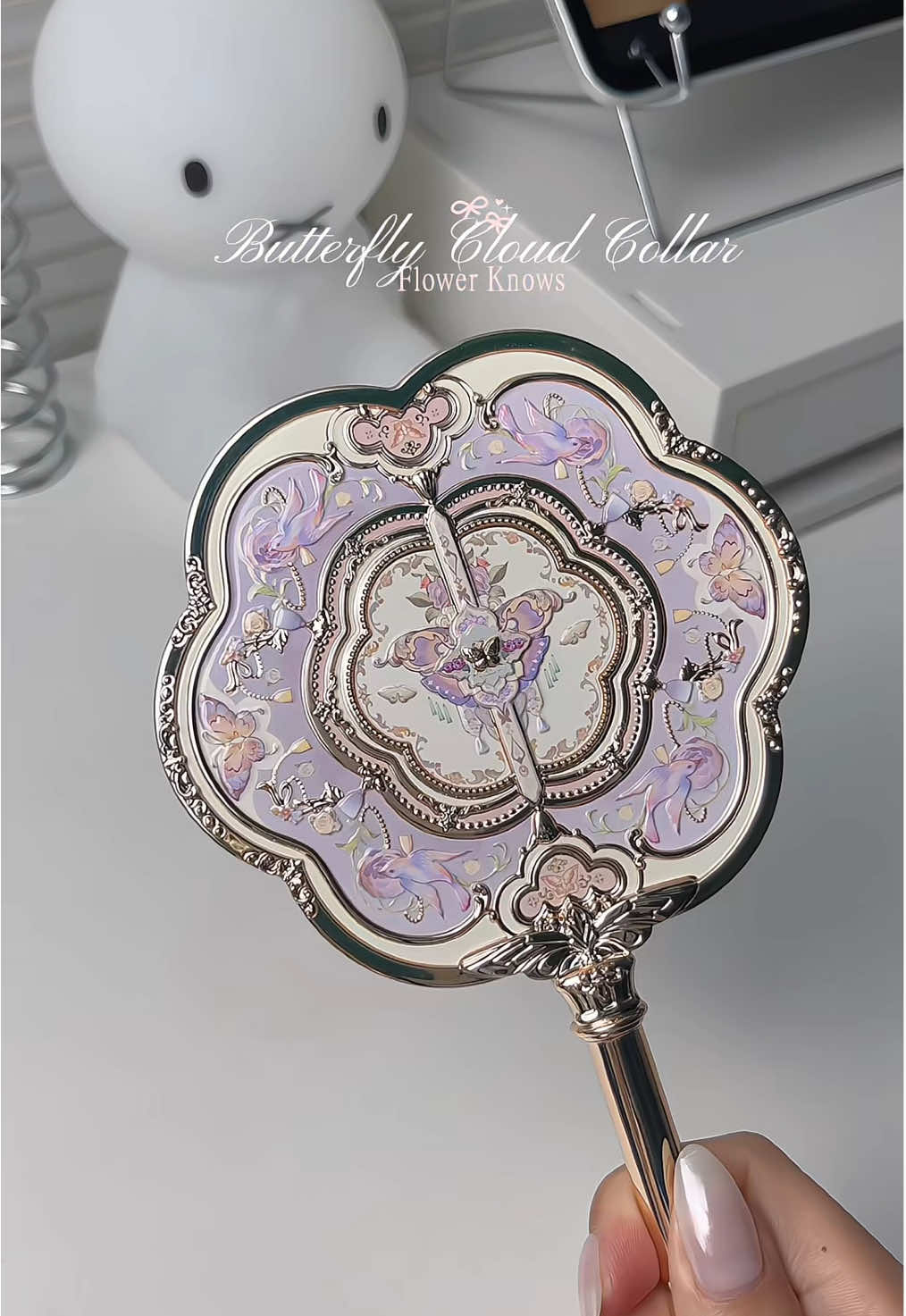 Gương Hoa Biếc #flowerknowns #makeup #guonghoabiet #xh #viral 