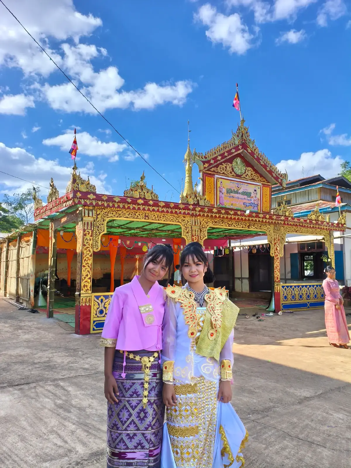 #အိမ်က ညမငယ်နှင့်😐🤍#အကြီးကအငယ်ဖြစ်နေပီ😮‍💨🫤#@chozinthant188 