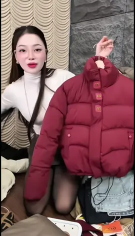 [Hot Trend] Ao Phao Nữ Hàn Quốc New 2025 Logo Chữ M Có dây rút Gấu Loại 1#aophaonu #aophaohanquoc #thoitrangnu 