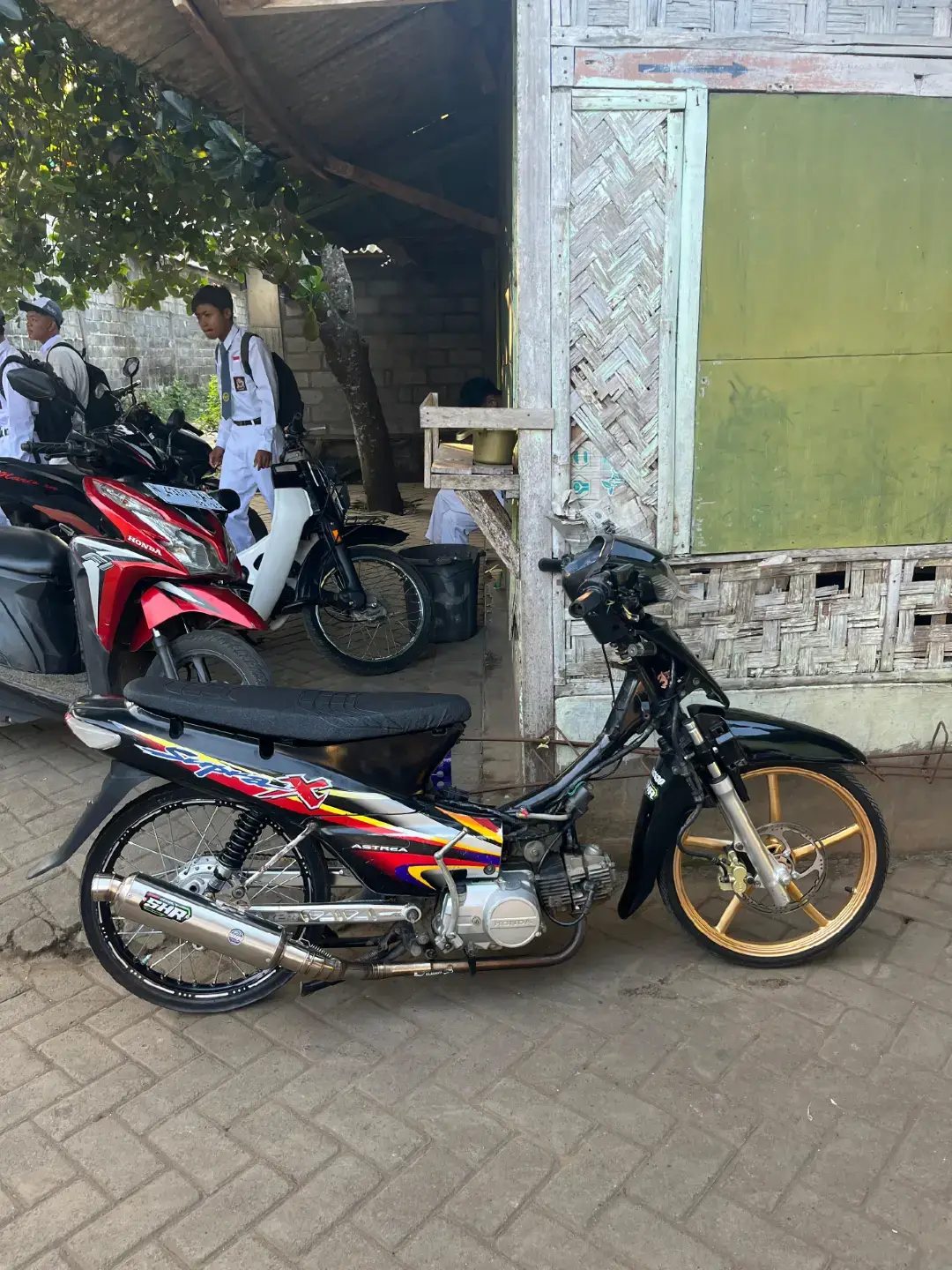 apik tek mu banter tek mu mas😘 #supraw9style #w9style #masukberandafyp #pyfツ #berandatiktok 