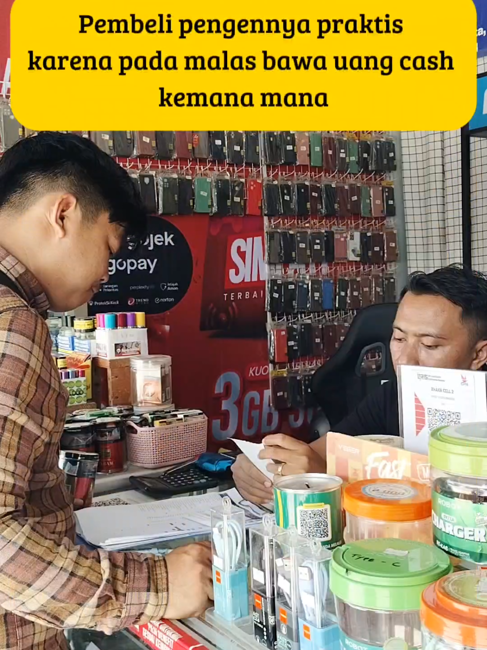 Pembeli pengennya praktis karena pada malas bawa uang cash kemana mana, solusi ny @instaqris  #instaqris #konter #warung #bisnisanakmuda 